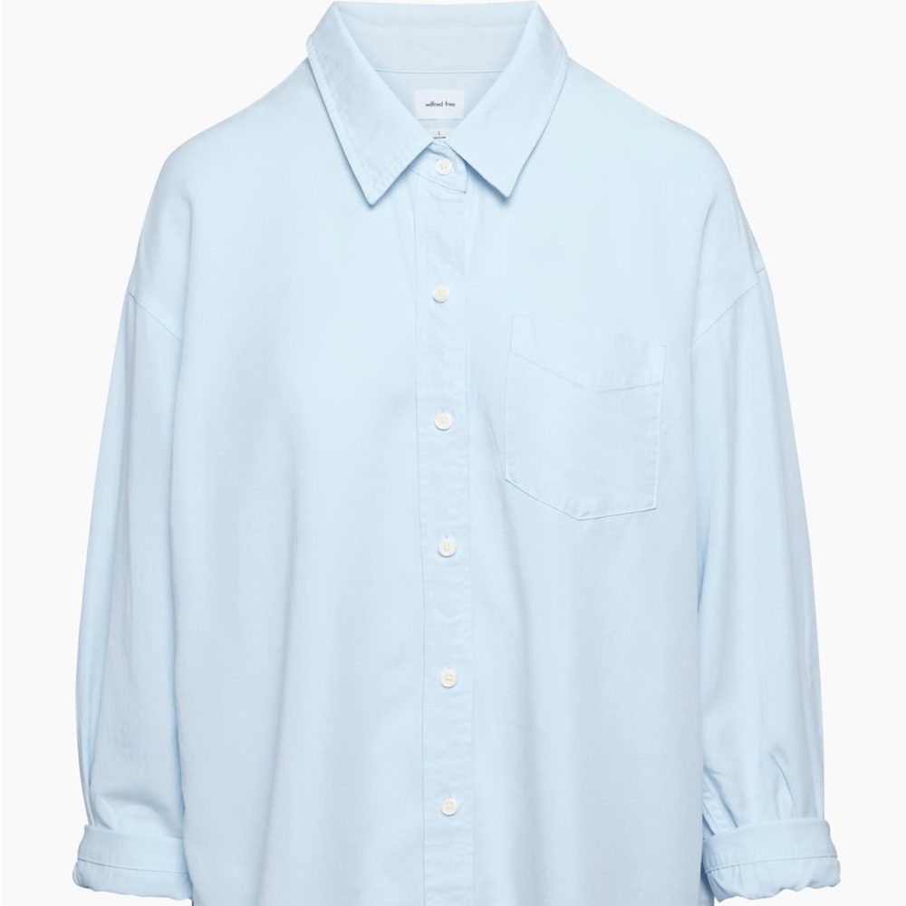 Aritzia Wilfred Relaxed Poplin Shirt in Color: Classic Light Blue, Size: Small